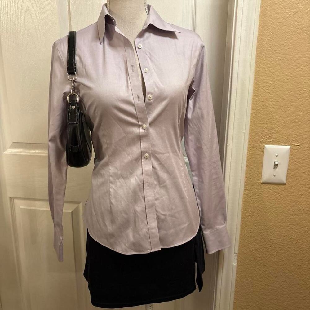 Brooks Brothers lilac purple cotton button-up blouse. Size 4